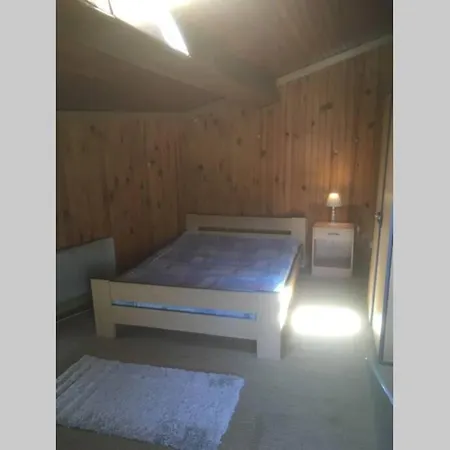 96 Tuiles Bas Flour Appartement *